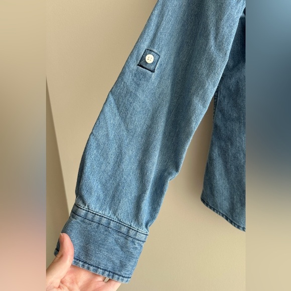 Talbots Petites Denim Button-Up Shirt, Medium Wash Chambray Shirt, Size SP - Picture 6 of 15